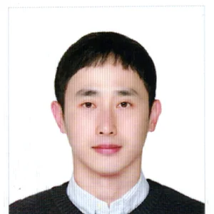 Kwanghui Han