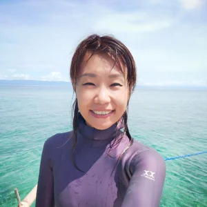 Siew Ling, Elys Lai