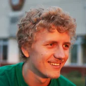 Evgeniy Sukhar