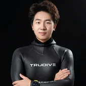 Chunyi Wan