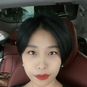 Lijun Yu
