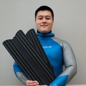 Ming-Rong Gu