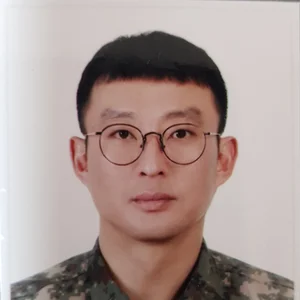 Chul Hong Kim