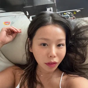 Suhyun(Sue) Lee