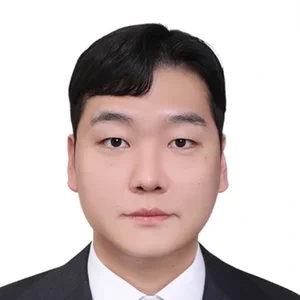 Sung Mok Lee