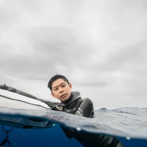 Cheng-Jun Zheng