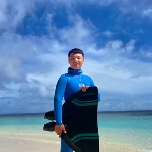 Zikun Wang