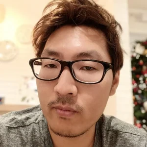 Jongun Woo