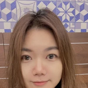 Yi Chen Huang