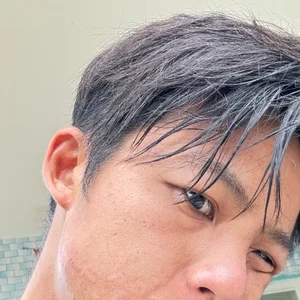 Hong-Ruei Hu