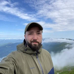 Oleksii Akhmetov