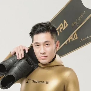 Rujun Li