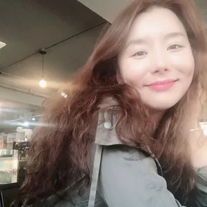 Heejin Ahn