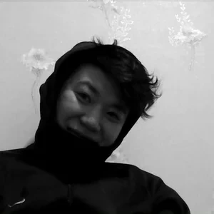 Yong-Cheol Hwang