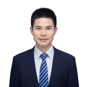 Junwen Yang