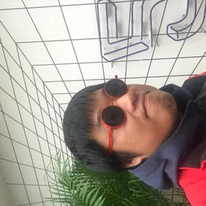 Lei Hong