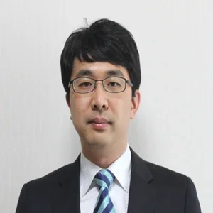 Donggu Lee