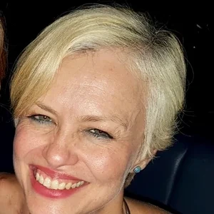 Tracey Howes