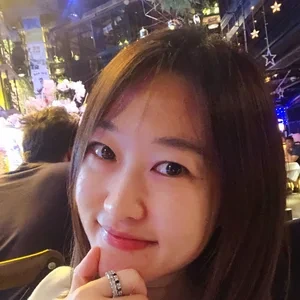 Yue Lu