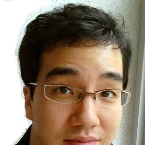 Kwangsug Lee