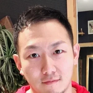 Yi Wang