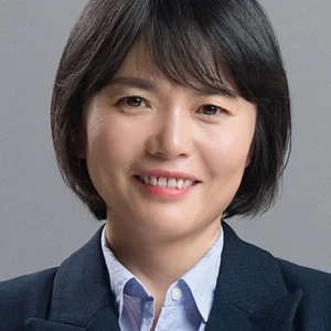Xin Yan